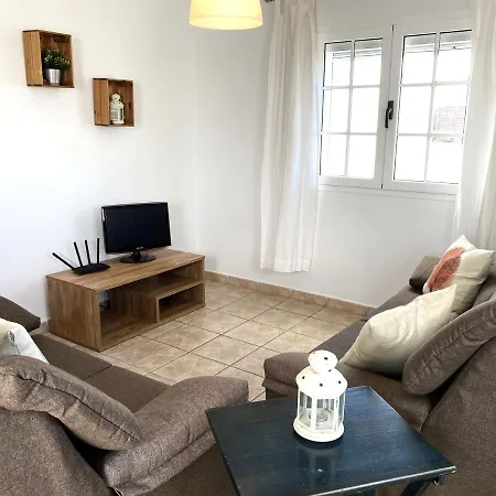 Blanca Frente Al Mar Apartment *