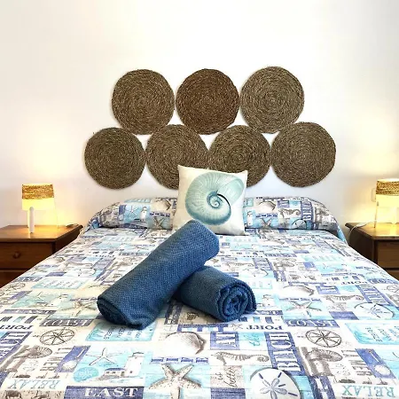 Blanca Frente Al Mar * Punta Mujeres